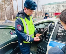 Интересную экскурсию для воспитанников детского сада «Светлячок» провели сотрудники Госавтоинспекции