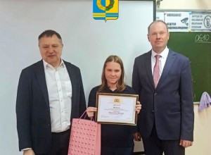 Школьница из Белоярского стала призёром конкурса рисунка «Я люблю тебя, Урал»