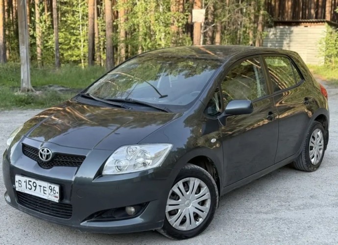Toyota Auris, 2008