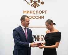 Спортсменка из Косулино получила удостоверение мастера спорта из рук министра спорта России