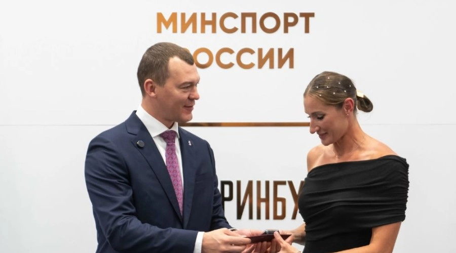 Спортсменка из Косулино получила удостоверение мастера спорта из рук министра спорта России