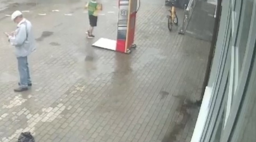 В Заречном разыскивают подростка, уехавшего на чужом велосипеде у ресторана «Зодиак»