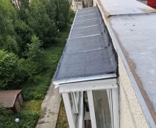 В Заречном продолжают сезонный ремонт кровель многоквартирных домов