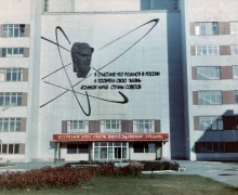 Любите старые фоточки так, как любим их мы?