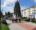 На площади перед ДК Ровесник началась общегородская линейка, посвящённая Дню знаний
