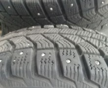 Продаю зимний комплект колёс 175/65 R14: шипованные Viatti и лёгкие диски ВСМПО