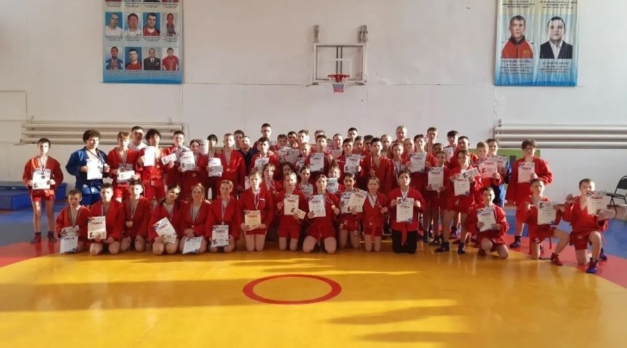 Наши самбисты демонстрируют высокий уровень и одерживают победы на престижных турнирах