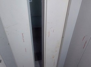В ночь с 31 октября на 1 ноября от действий неадекватного пассажира снова пострадал лифт