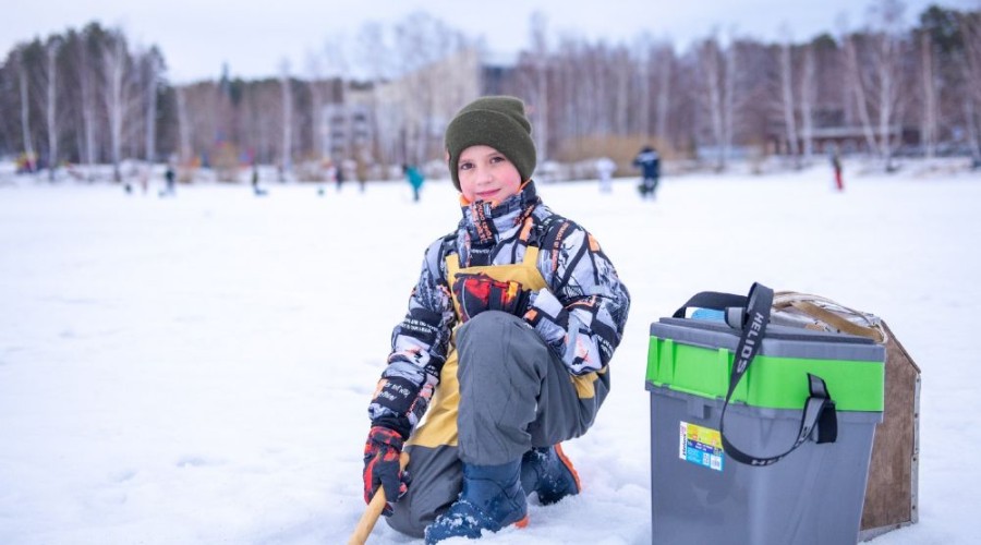 15 марта профком Белоярской АЭС провел традиционный турнир по подлёдной рыбалке