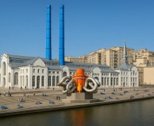 В Москве установили памятник садовой лопатке