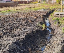 Жители Боярки сами вырыли траншеи, чтобы отвести воду от домов