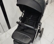 Продам прогулочную коляску Luxmom Libra