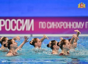 В Екатеринбурге состоялось открытие Чемпионата России по синхроному плаванию