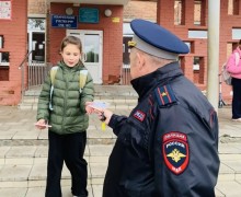 Госавтоинспекция Заречного и ЮИД провели акции «ЮИД соблюдать велит!»