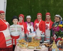 Фестиваль «Живите в радости» объединил культуры народов Среднего Урала в Белоярском