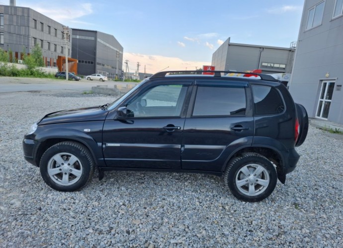 Chevrolet Niva, 2013