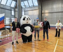 В Кочневском физкультурно-спортивном комплексе прошёл первый фестиваль «Кубок Мужества» по многоборью для мужчин 18-35 лет