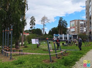 Новая воркаут площадка на бульваре Алещенкова почти готова