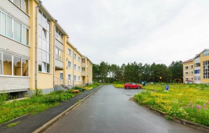 Продам 3-комнатную квартиру в новом микрорайоне