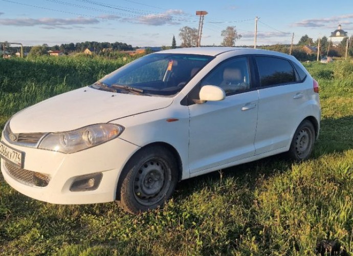 Chery Very, 2012