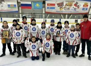 Юные хоккеисты СК «Феникс» подвели итоги спортивного сезона