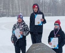 Юные конькобежцы спортивной школы «Атом» одержали множество побед в ходе спортивного сезона