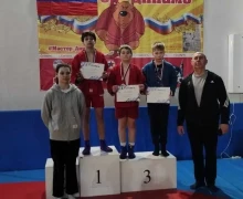 У самбистов Заречного 9 медалей