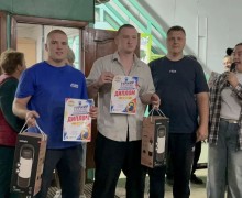 В Кочневском прошёл турнир по гиревому спорту среди мужчин