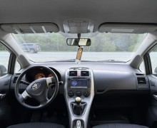 Toyota Auris, 2008