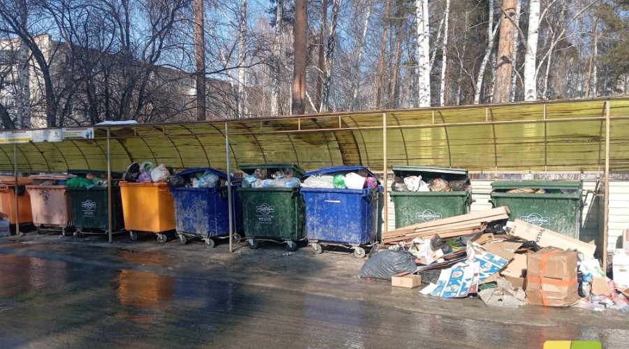 В Заречном вновь возникли сложности с вывозом твердых коммунальных отходов