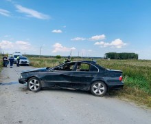 Смертельная авария в Белоярском районе: водитель BMW погиб при опрокидывании
