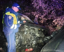 Опасный выезд на встречную полосу привел к травмированию пяти человек