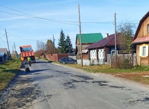 Дорожный сезон в Белоярском округе: 8,6 км улиц отремонтировано
