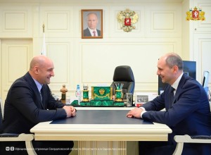 Полпред Президента России в УрФО Артём Жога и врио губернатора Свердловской области Денис Паслер провели первую рабочую встречу 28 марта