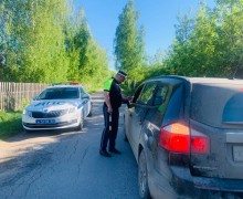 Профилактический рейд ГИБДД в Белоярском районе: безопасность детей в автомобилях