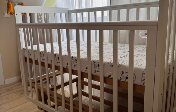 Продам кроватку 120*60