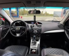 Mazda 3, 2010