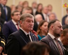 Губернатор Свердловской области Денис Паслер вручил выдающимся ученым старейшую научную награду России – Демидовские премии