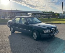 Mercedes-Benz W124, 