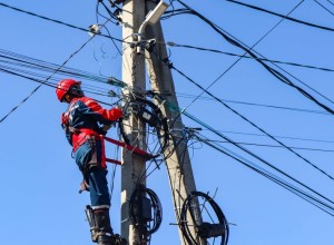 Энергетики нашли более 211 тысяч незаконных подвесов ВОЛС на ЛЭП