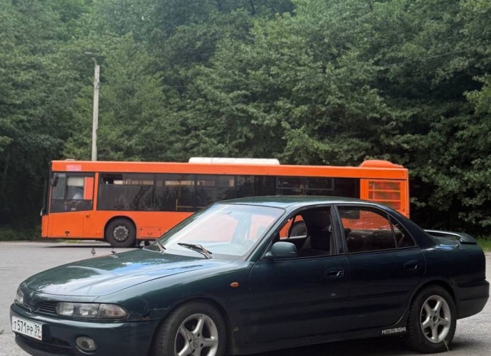 Mitsubishi Galant, 