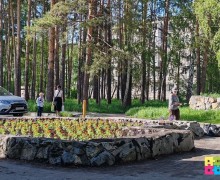 В Заречном заканчивается высадка цветов на клумбы, а сегодня будет акция Цветущий атомград