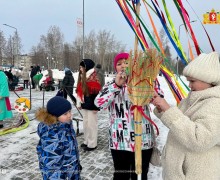 В нашем фоторепортаже – веселая Масленица в городах Свердловской области!