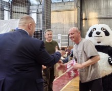 В Кочневском физкультурно-спортивном комплексе прошёл первый фестиваль «Кубок Мужества» по многоборью для мужчин 18-35 лет