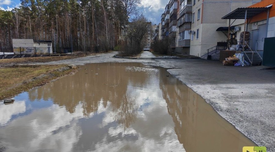 Проезд у домов на Ленинградской отремонтируют за 6 миллионов рублей