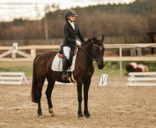 Воспитанницы клуба Добрая лошадь привезли 13 медалей с соревнований!