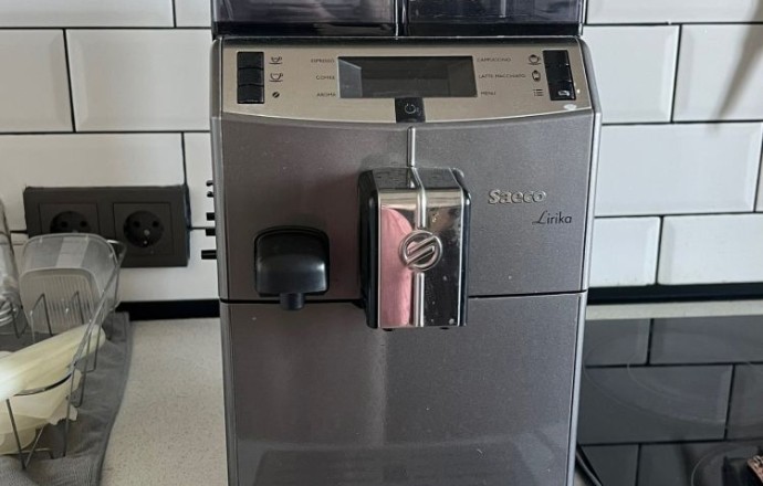 Продам кофемашину Saco Lirica one touch cappuccino