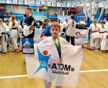 Каратисты Заречного завоевали восемь медалей на турнире «Малахитовый пояс»