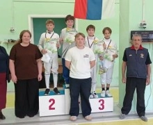 Юные фехтовальщики из Заречного взяли бронзу на турнире в Екатеринбурге