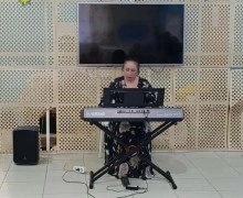Юные музыканты ДМШ Заречного выступили в пансионатах «Рябинушка» и «Забота»